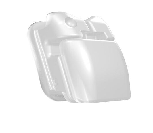 3m-clarity-ultra-self-ligating-bracket-profile-door-clsoed